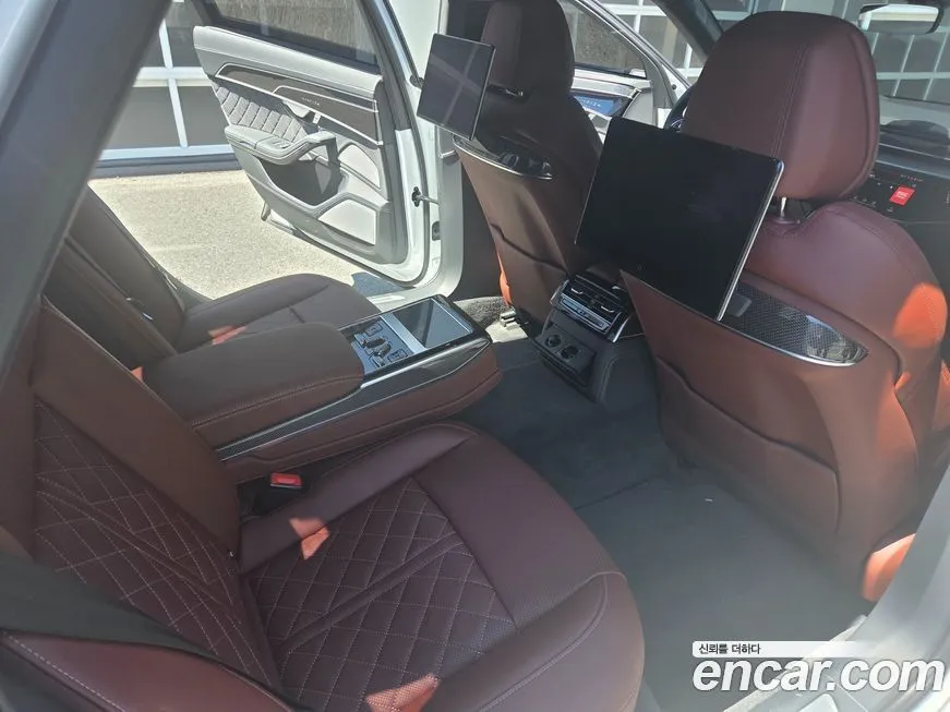 Audi S8 2023 из KR, фото 6