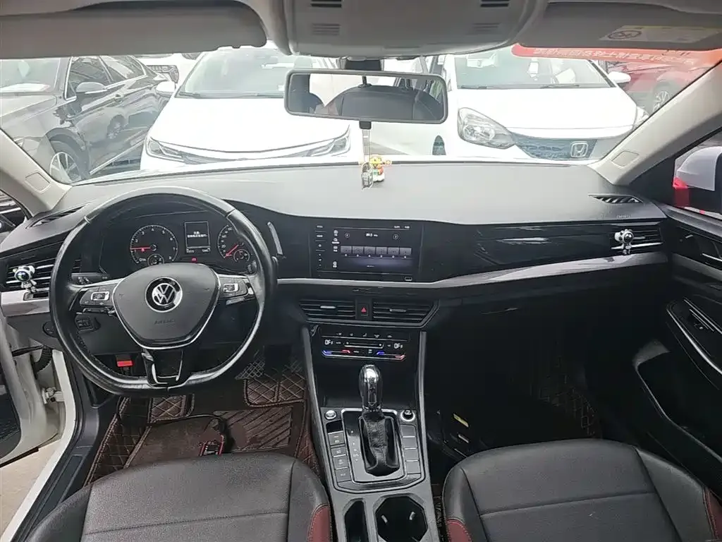 Volkswagen Bora 2021 из CN, фото 5