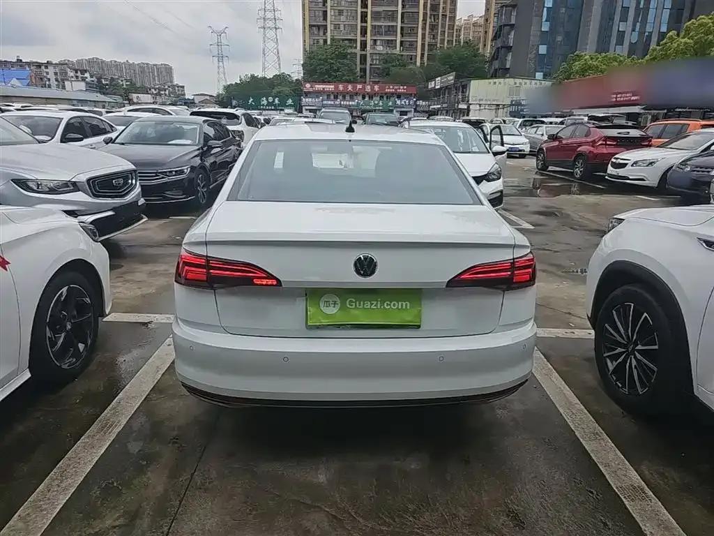 Volkswagen Bora 2021 из CN, фото 6
