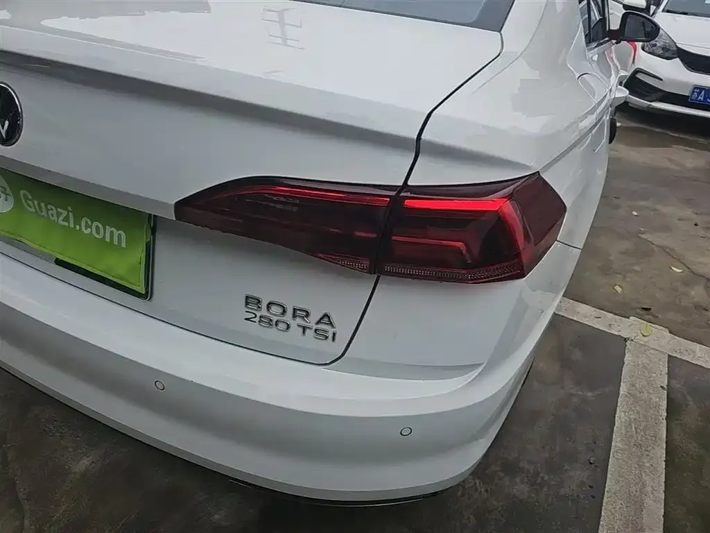 Volkswagen Bora 2021 из CN, фото 2