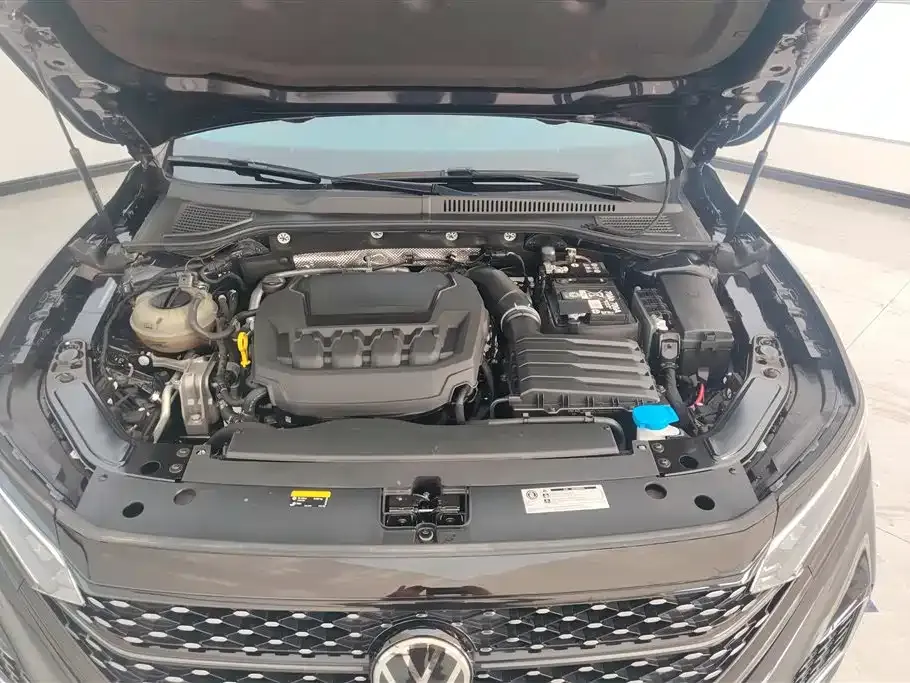 Volkswagen Passat — фото 3