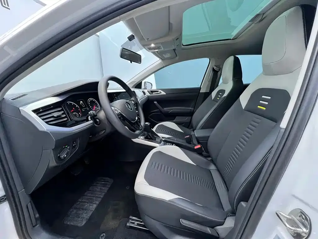 Volkswagen Polo 2022 из CN, фото 10
