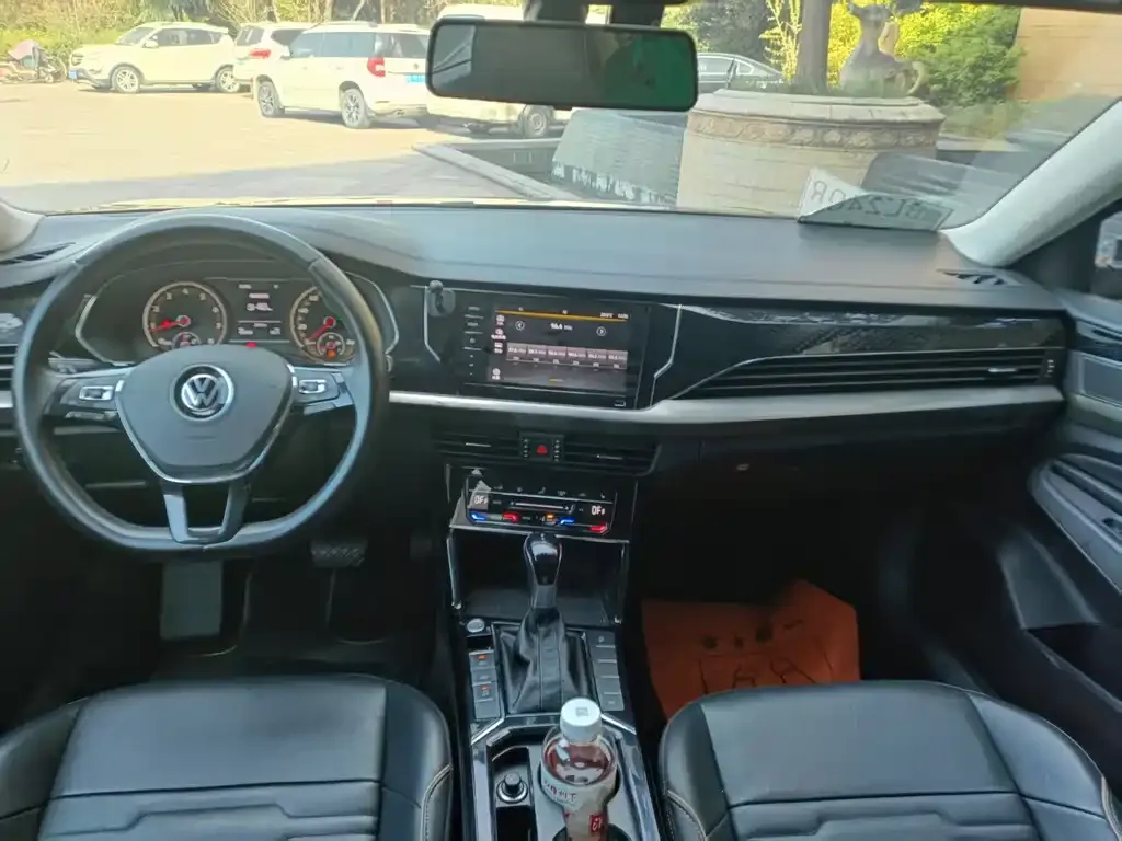 Volkswagen Passat — фото 2