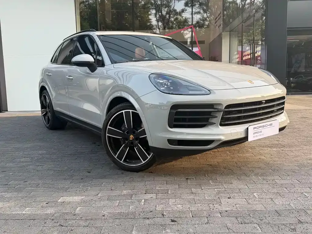 Porsche Cayenne — фото 4