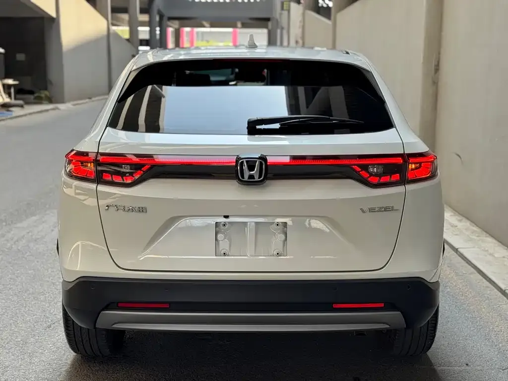 Honda Vezel 2023 из CN, фото 3