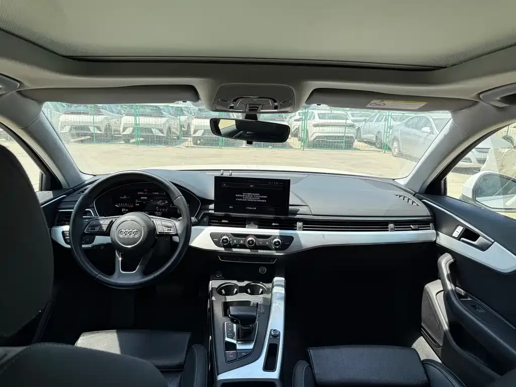 Audi A4L 2024 из CN, фото 7