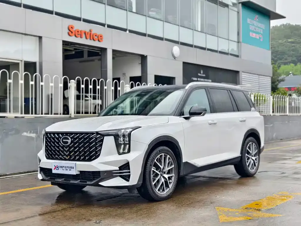 GAC Motor Trumpchi GS8 — фото 1