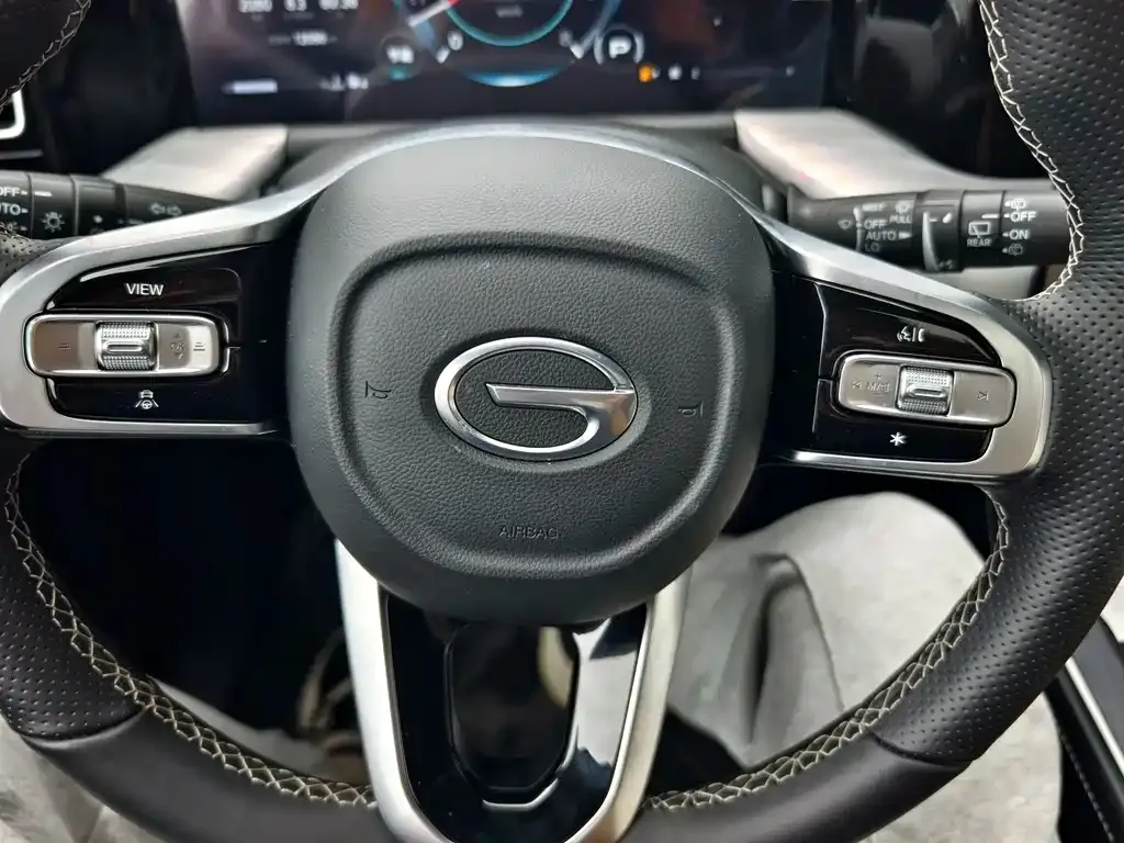 GAC Motor Trumpchi GS8 — фото 5