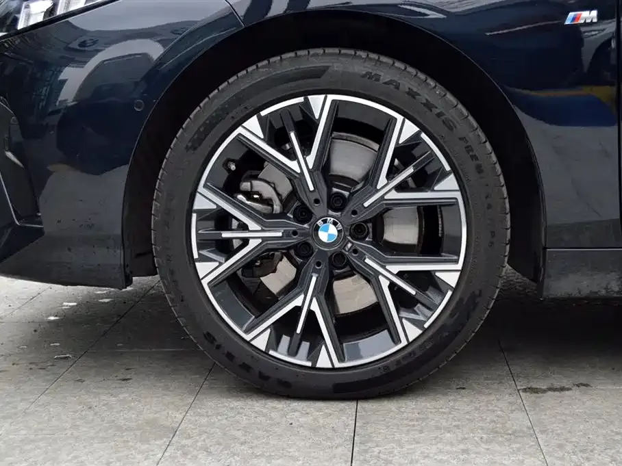 BMW 2 Series 2025 из CN, фото 2