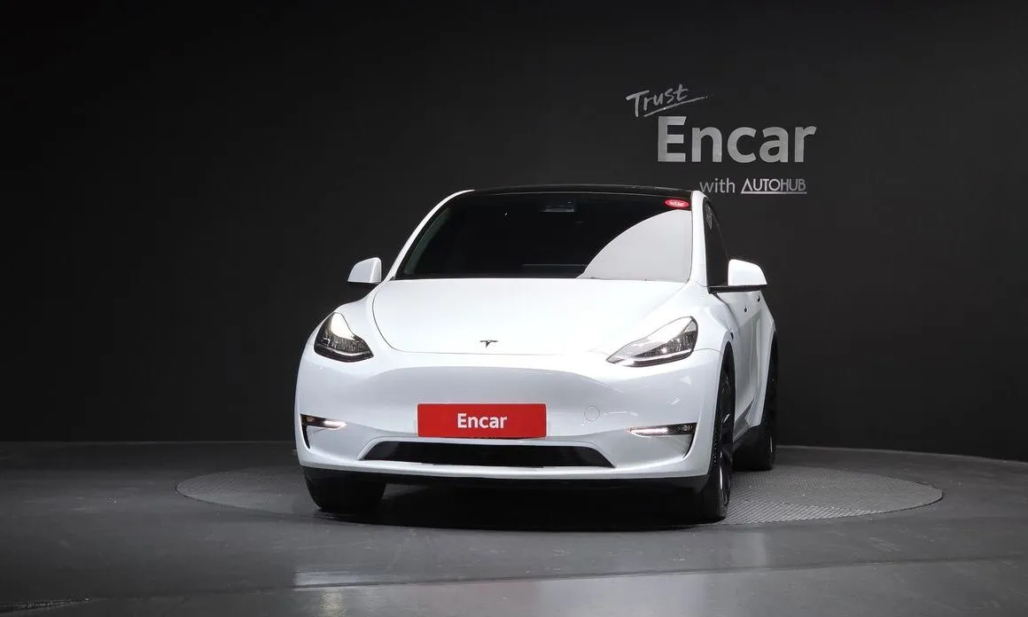 Tesla Model Y — фото 4