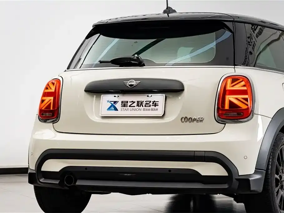 MINI Cooper (3-door) — фото 10