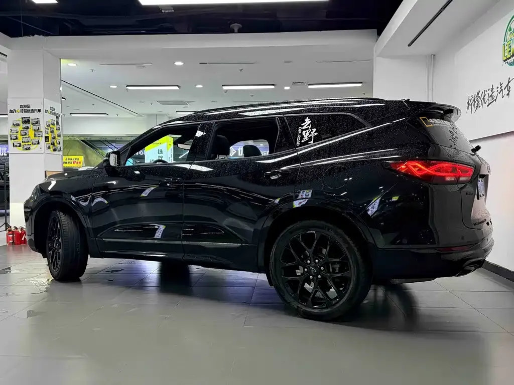 Chevrolet Blazer 2023 из CN, фото 6