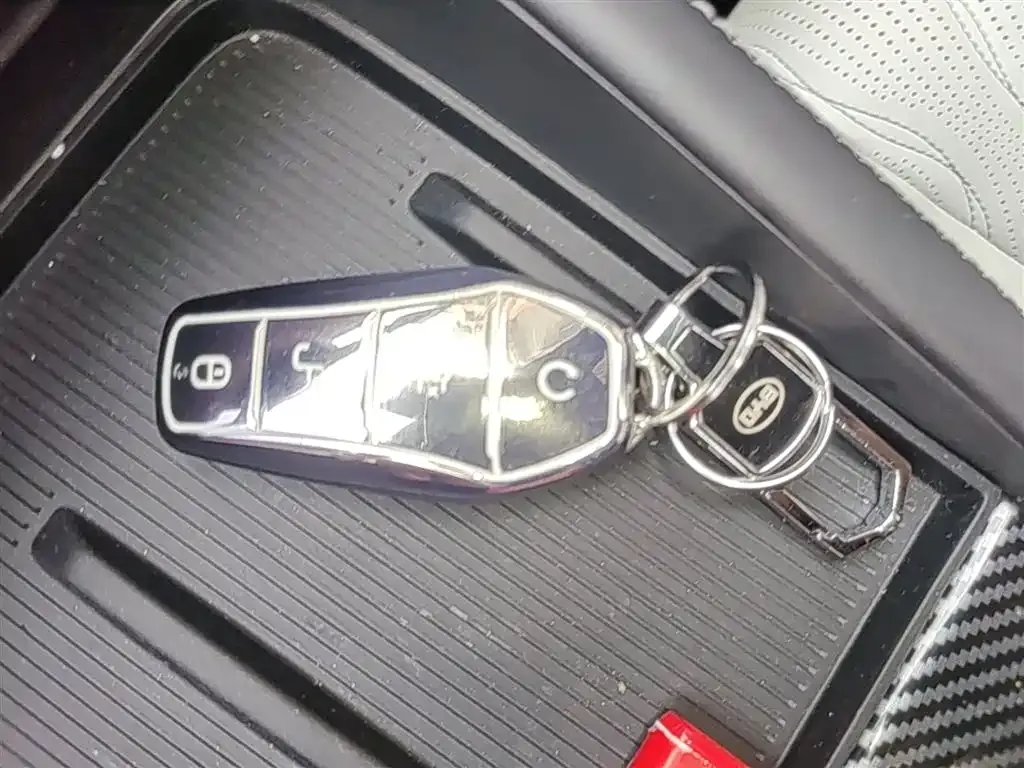BYD Seal 06 — фото 2
