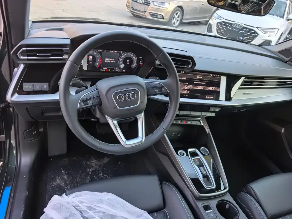 Audi A3 — фото 3