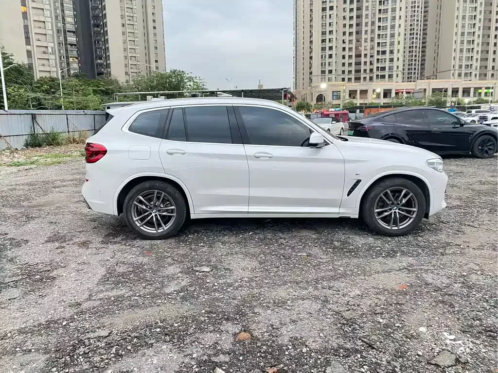 BMW X3 2021 из CN, фото 9