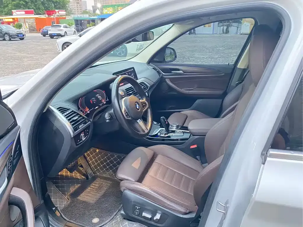 BMW X3 2021 из CN, фото 2
