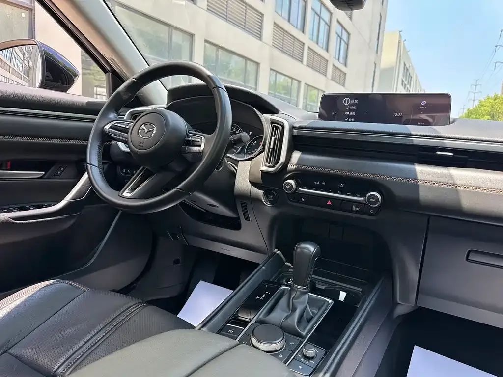 Mazda CX-50 — фото 2
