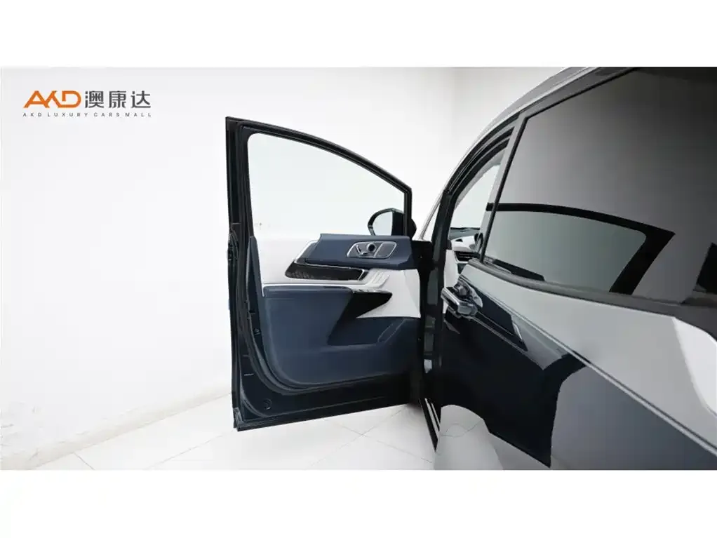 Buick Century 2022 из CN, фото 2