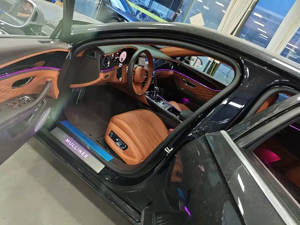 Bentley Flying Spur PHEV 2022 из CN, фото 8