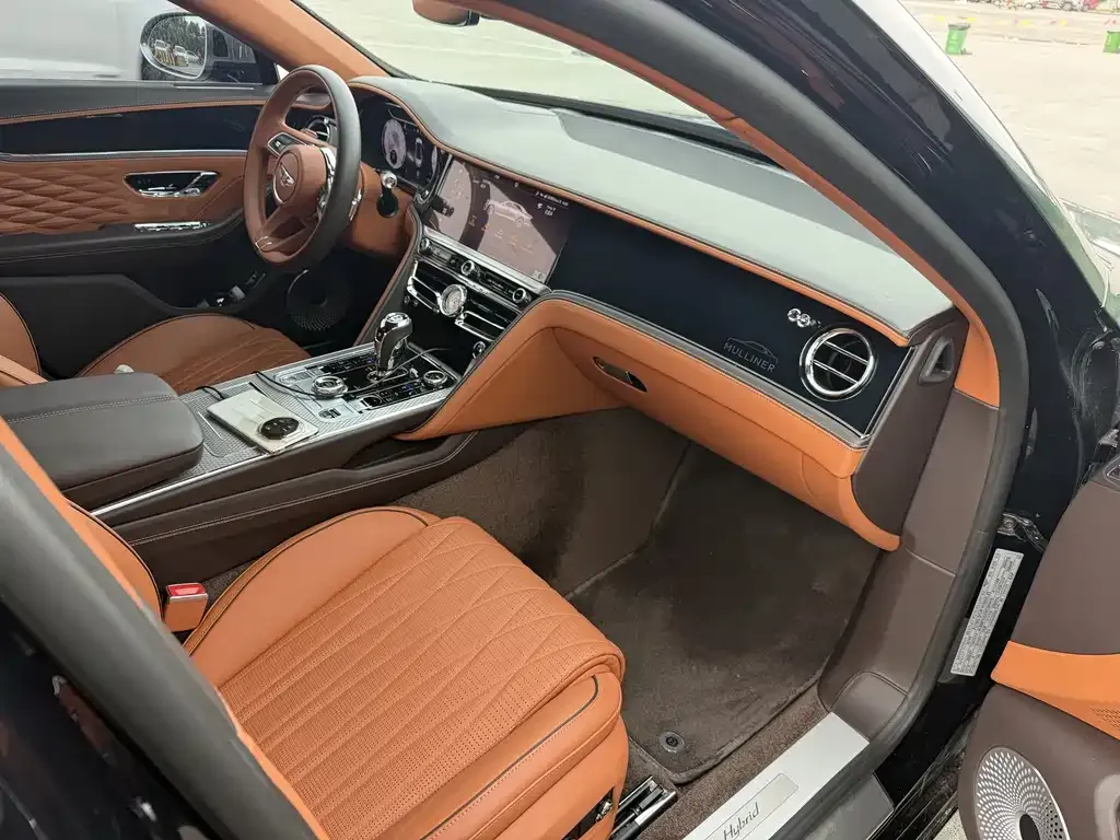 Bentley Flying Spur PHEV 2022 из CN, фото 5