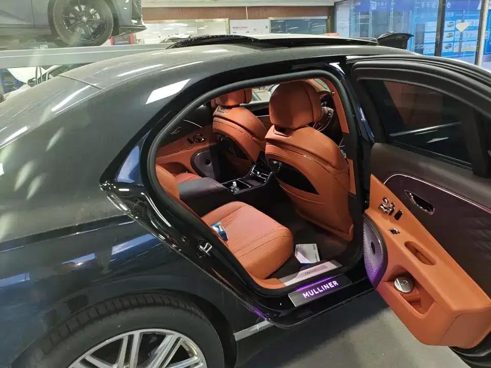 Bentley Flying Spur PHEV 2022 из CN, фото 4