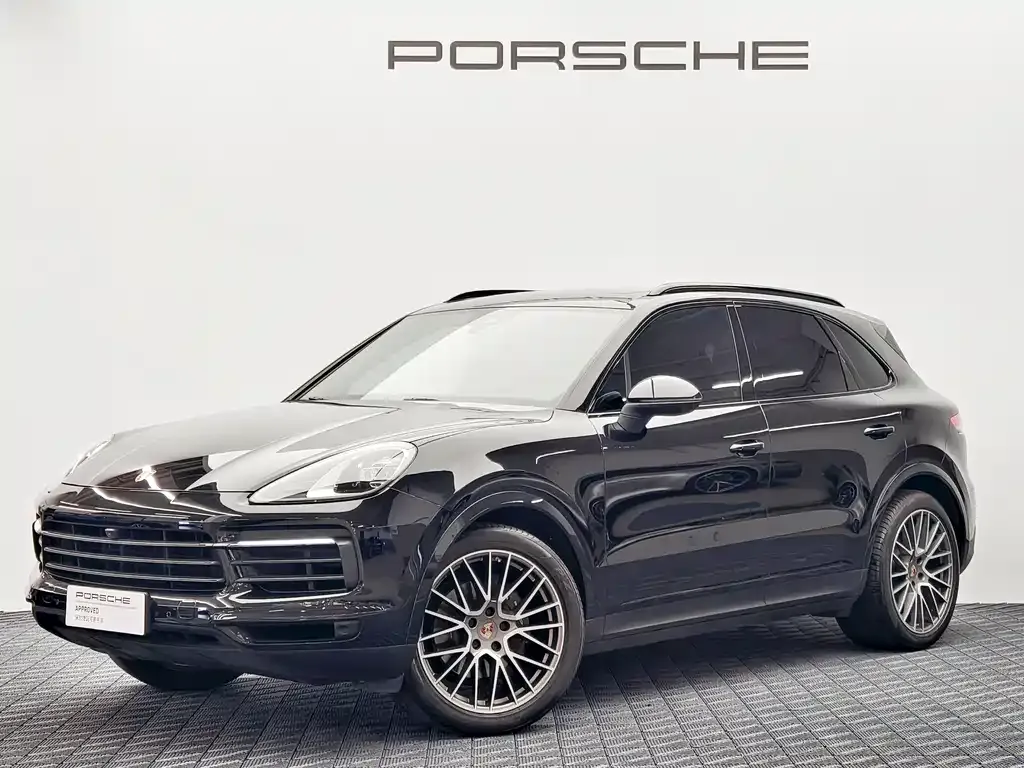 Porsche Cayenne — фото 1