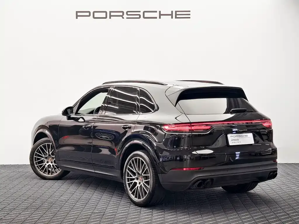 Porsche Cayenne — фото 4
