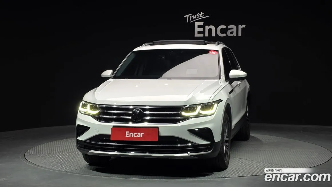 Volkswagen Tiguan — фото 3