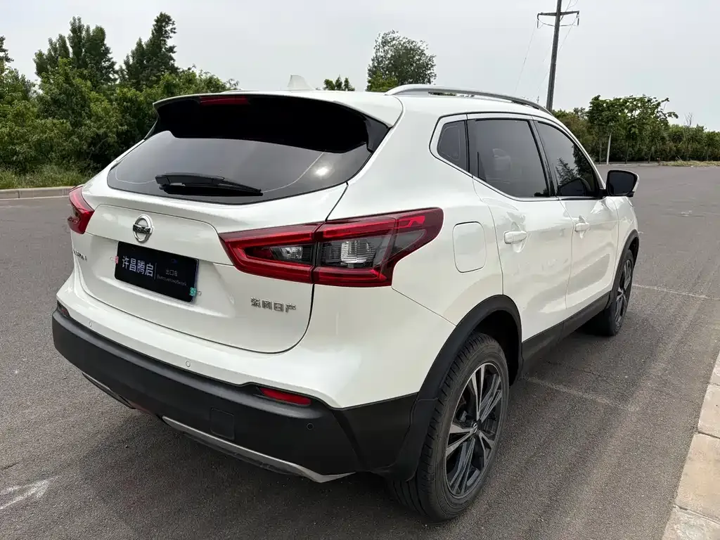 Nissan Qashqai — фото 3