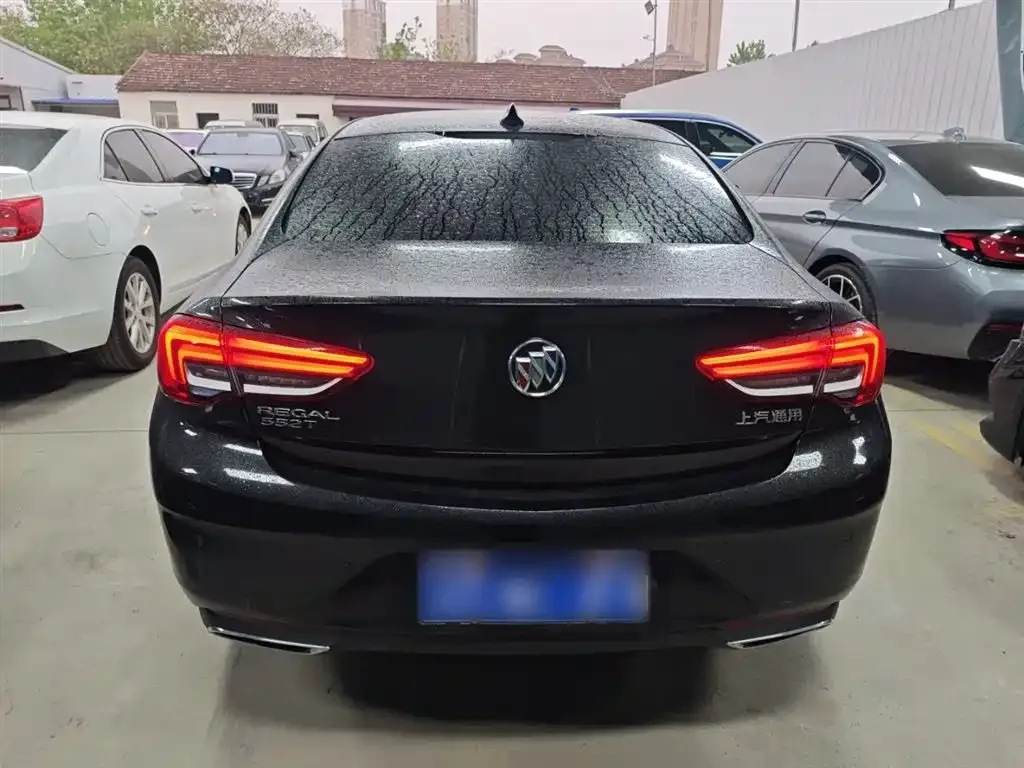 Buick Regal — фото 9
