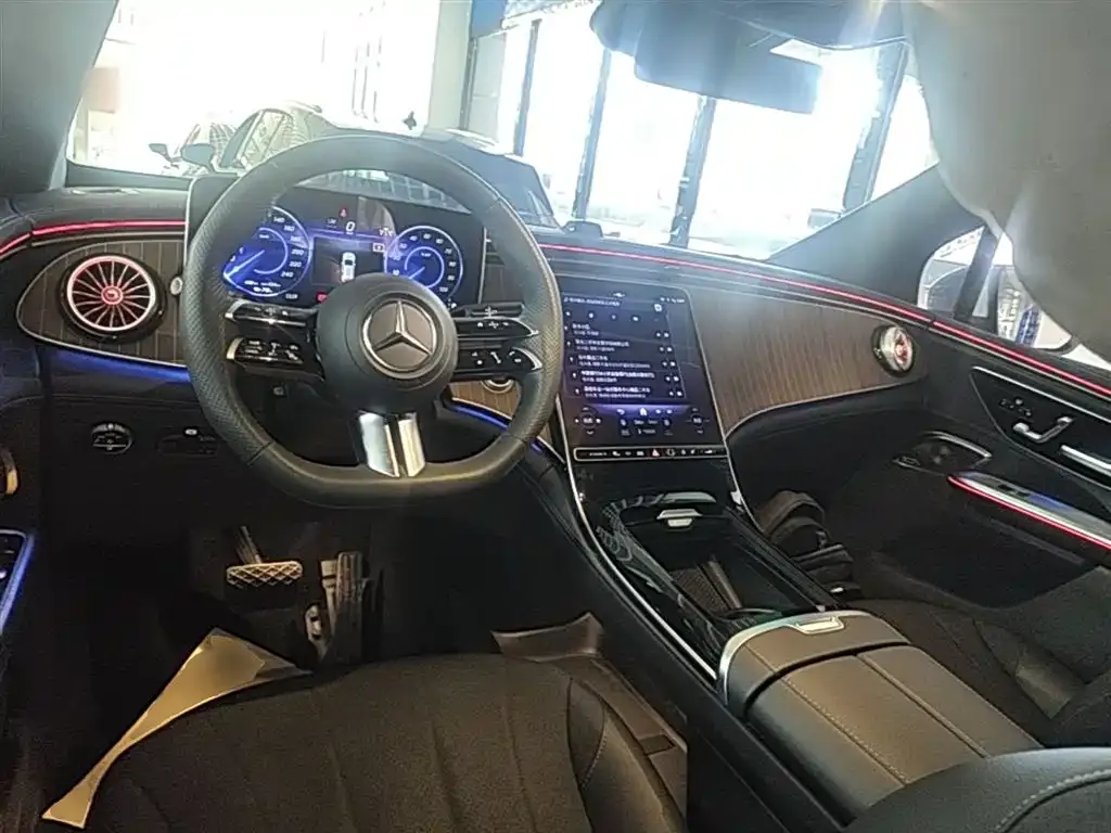 Mercedes-Benz EQE SUV 2023 из CN, фото 2