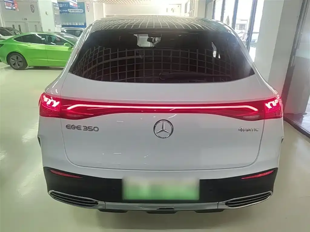 Mercedes-Benz EQE SUV 2023 из CN, фото 4