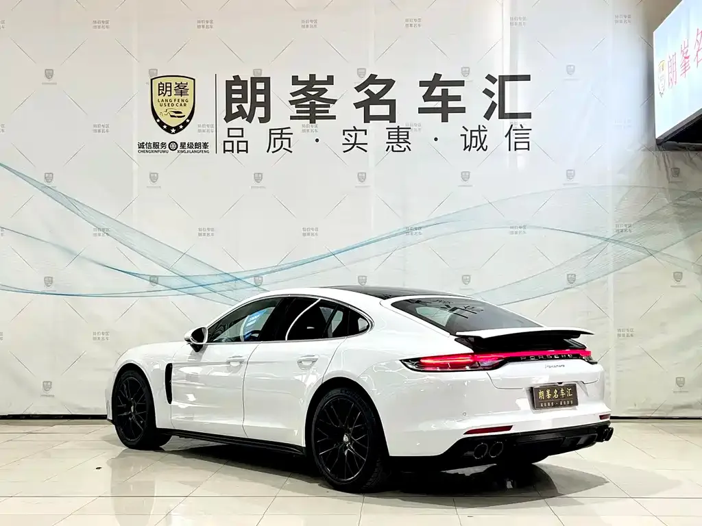 Porsche Panamera — фото 6