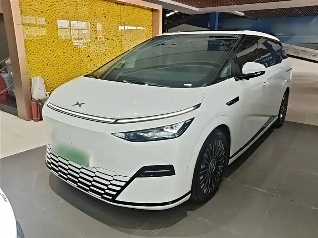 XPeng X9 2025 из CN, фото 4
