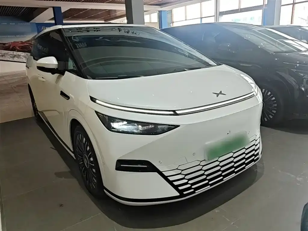 XPeng X9 2025 из CN, фото 6