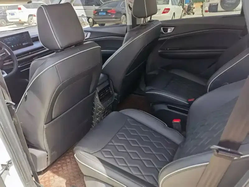 Wuling Jiachen 2023 из CN, фото 3
