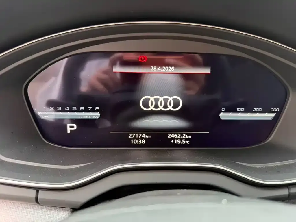 Audi Q5L Sportback — фото 2