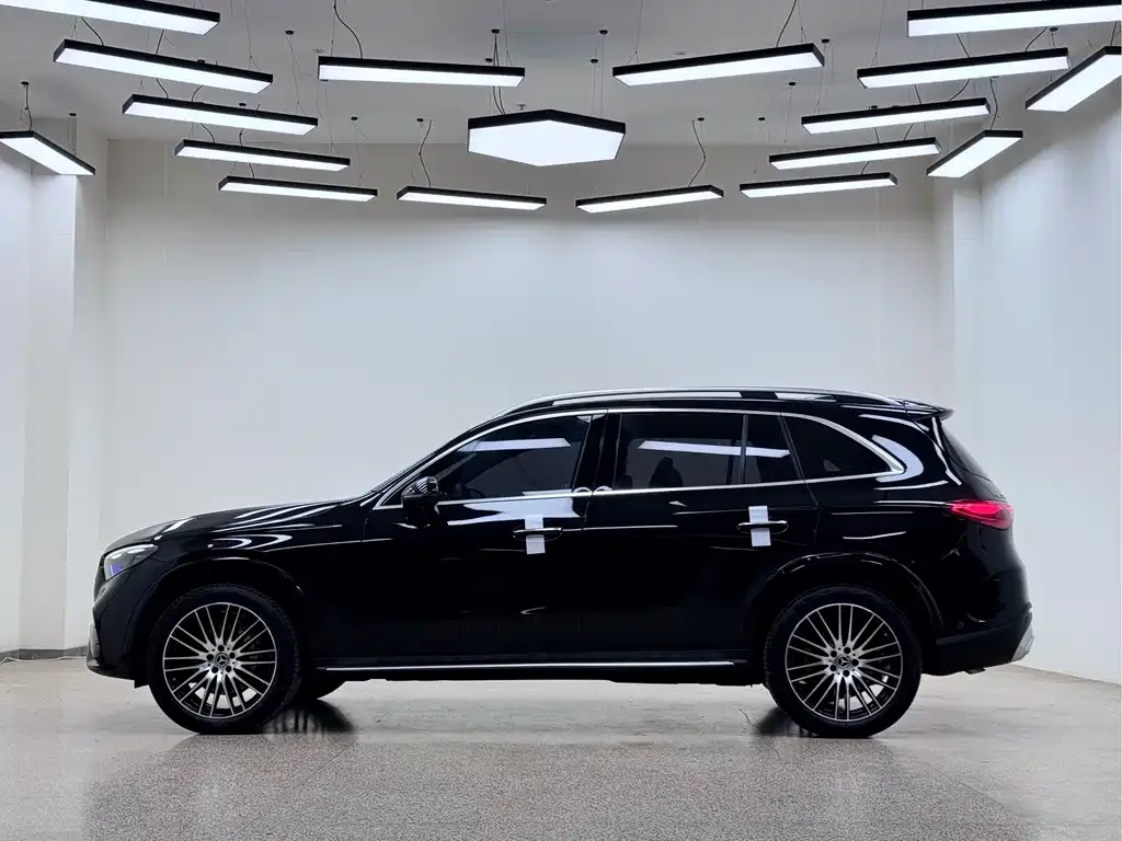 Mercedes-Benz GLC — фото 8