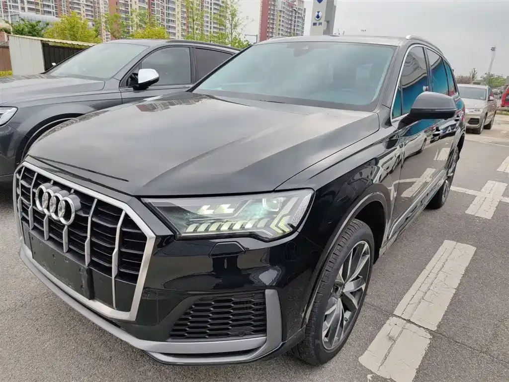 Audi Q7 — фото 4