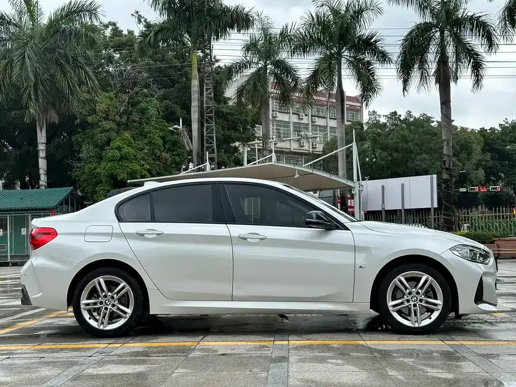 BMW 1 Series — фото 10