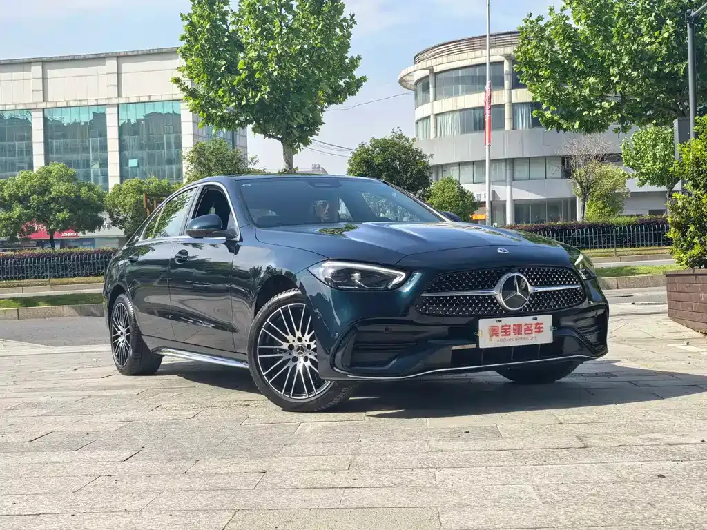 Mercedes-Benz C-Class — фото 10