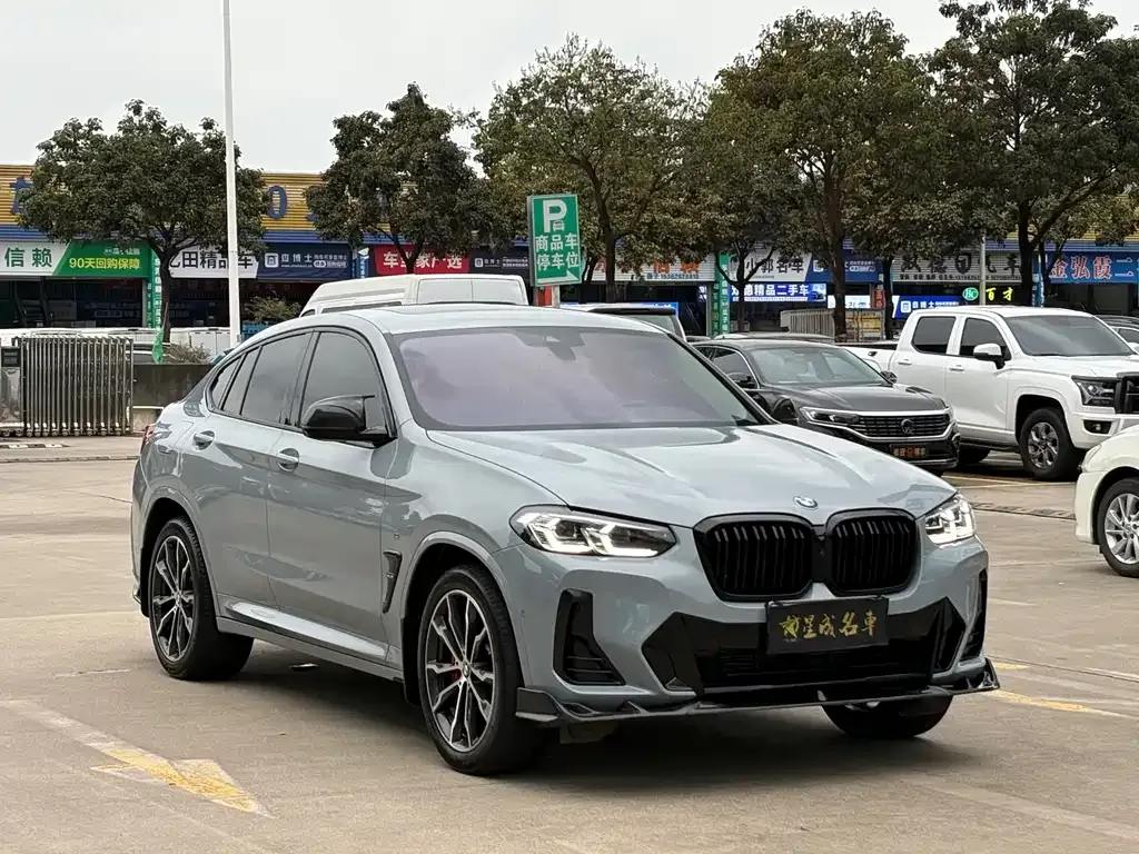 BMW X4 — фото 8