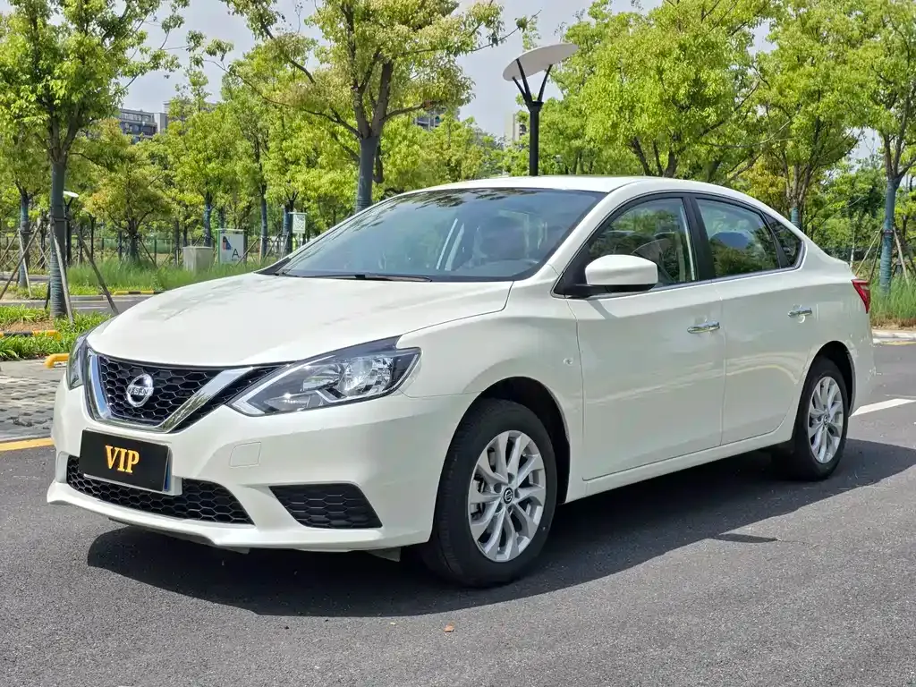 Nissan Sylphy — фото 1
