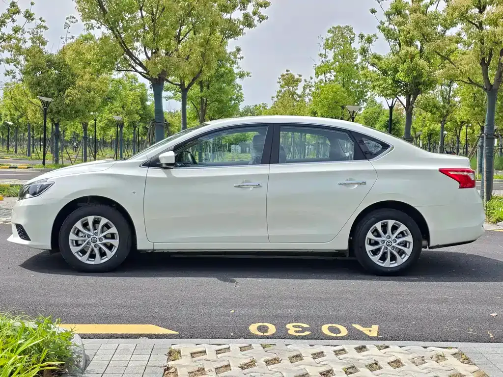 Nissan Sylphy — фото 4
