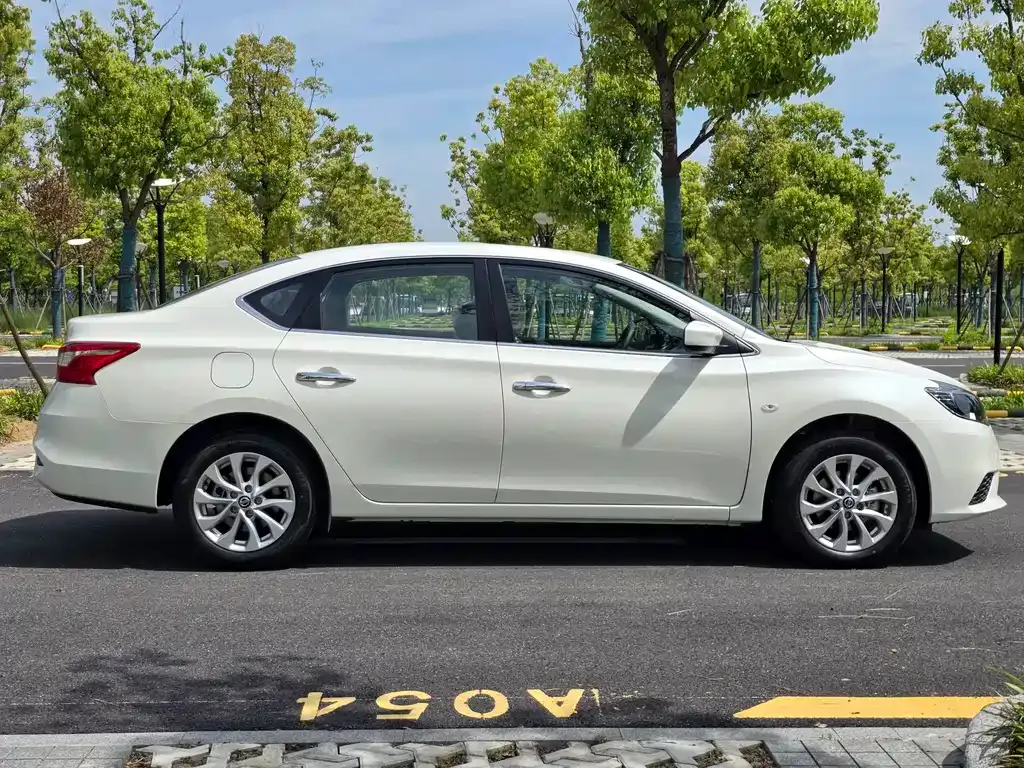 Nissan Sylphy — фото 9