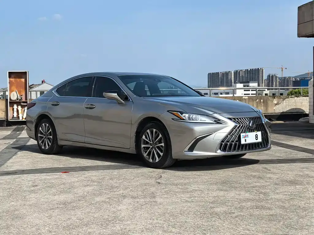 Lexus ES 2022 из CN, фото 9