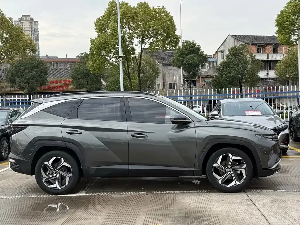 Hyundai Tucson — фото 8