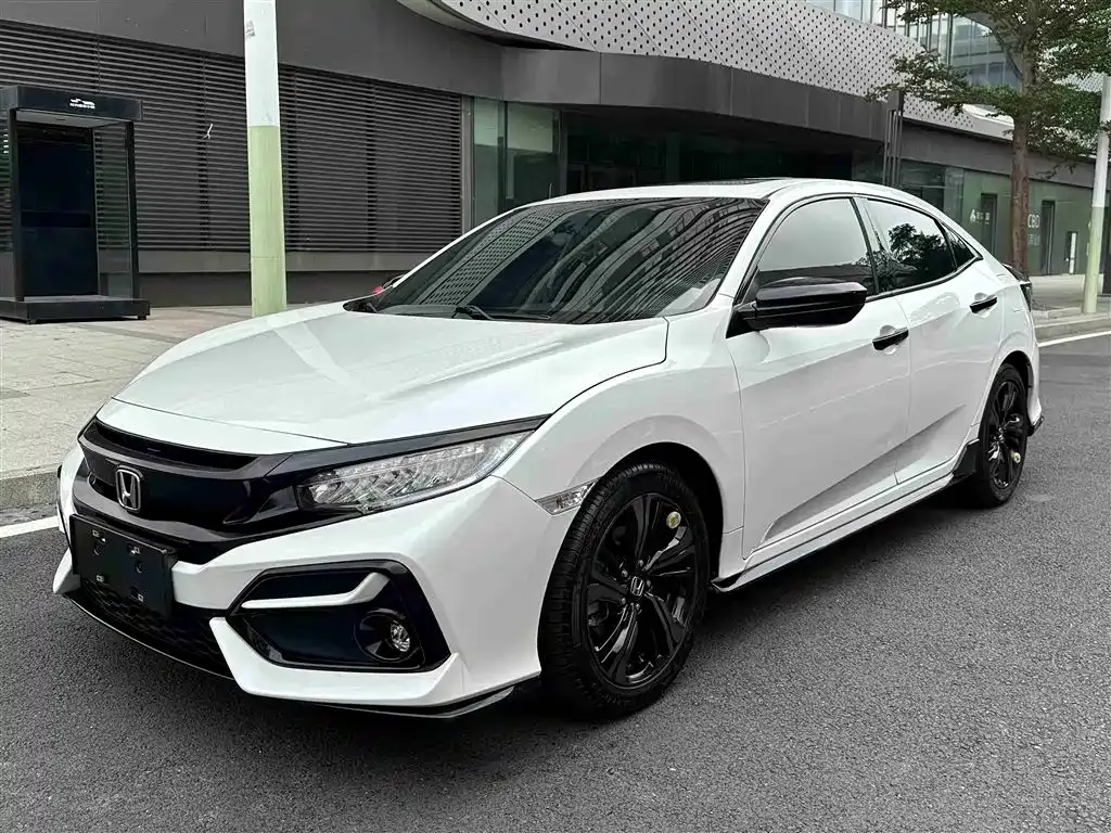 Honda Civic — фото 1