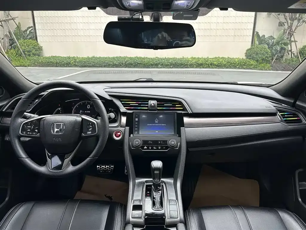 Honda Civic — фото 3
