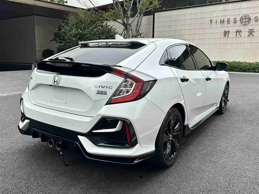 Honda Civic — фото 9
